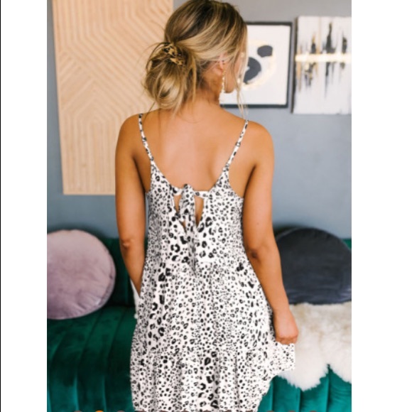 White black leopard sleeveless babydoll dress - Picture 2 of 3